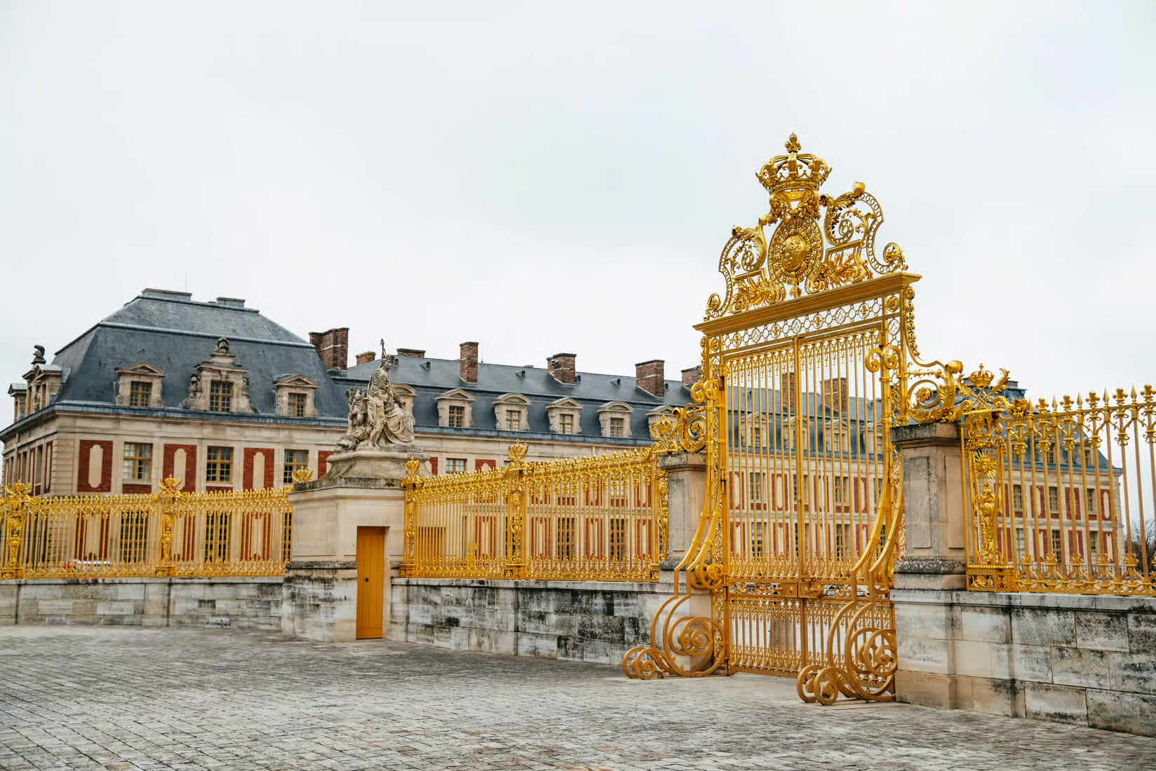 Paris: Versailles Palace and Gardens Full Access Ticket