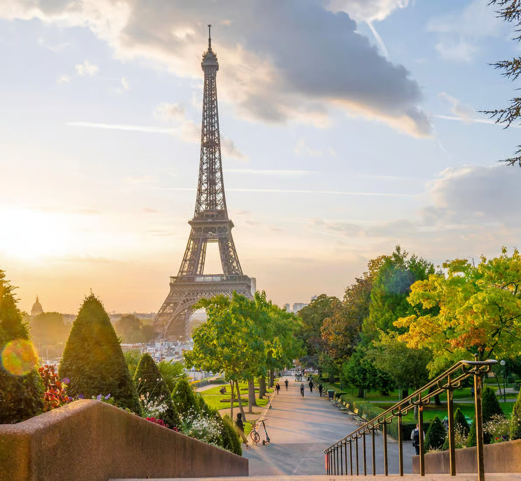 Paris: Eiffel Tower 2nd Floor or Summit Access